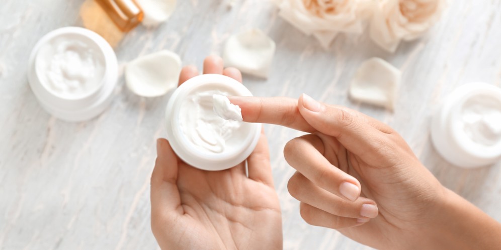 4 Cara Tepat Menyimpan Skincare Sesuai Jenis Produknya