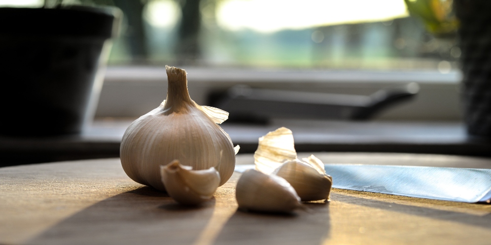 10 Manfaat Bawang Putih Untuk Perempuan, Tak Sekadar Buat Bumbu