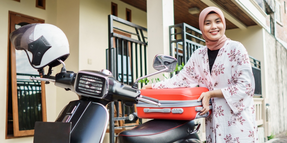 4 Tips Nyaman Berkendara Motor Bagi Hijaber