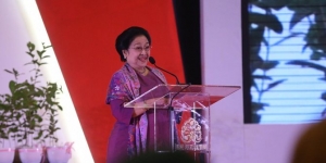 Megawati Minta Emak-Emak Berhenti Beri Anaknya Mi Instan