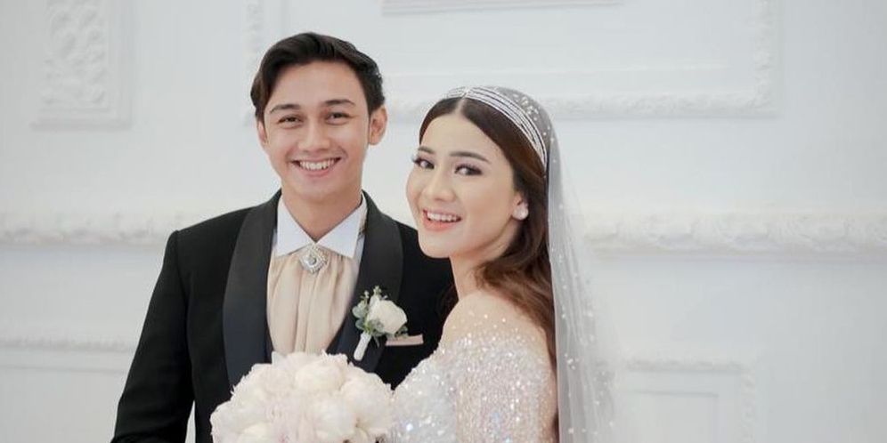 Cara Romantis Felicya Angelista Umumkan Kehamilan Anak Pertama