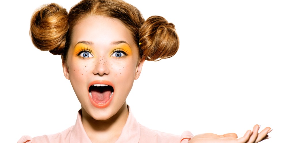 6 Trik Baru Bikin Freckles Palsu di Wajah