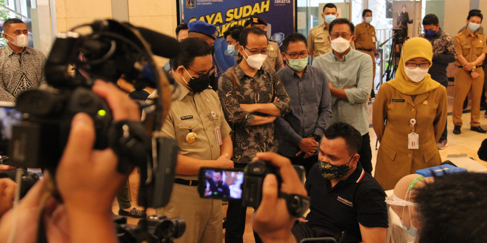 4.371 Wartawan Terima Suntikan Vaksin Dosis Kedua di Balaikota Jakarta