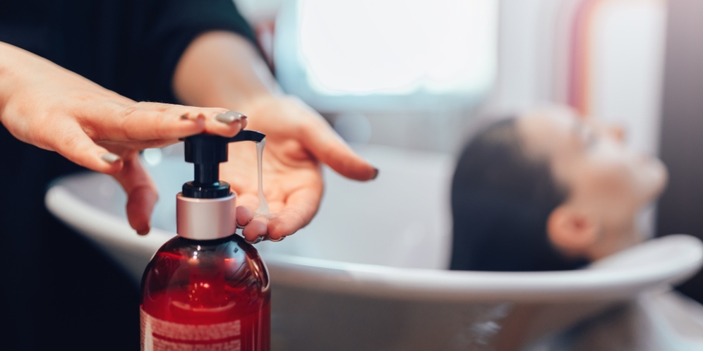 Mengenal Micellar Shampoo dan Manfaatnya