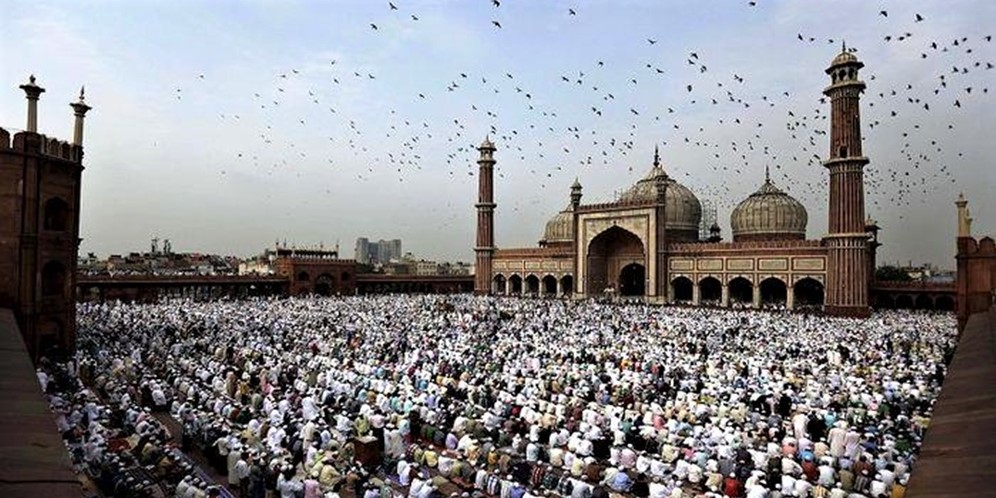 6 Tradisi Perayaan Idul Fitri di Berbagai Negara Dunia, Terakhir Unik Banget!