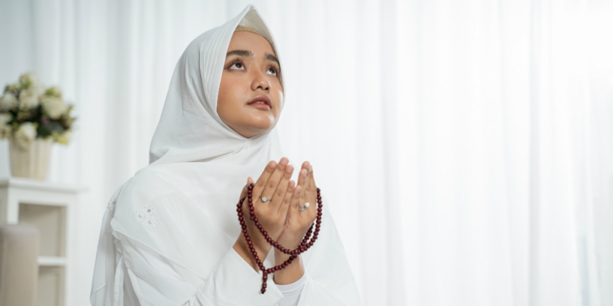 Niat Sholat Taubat Lengkap Dengan Tata Cara Pelaksanaannya