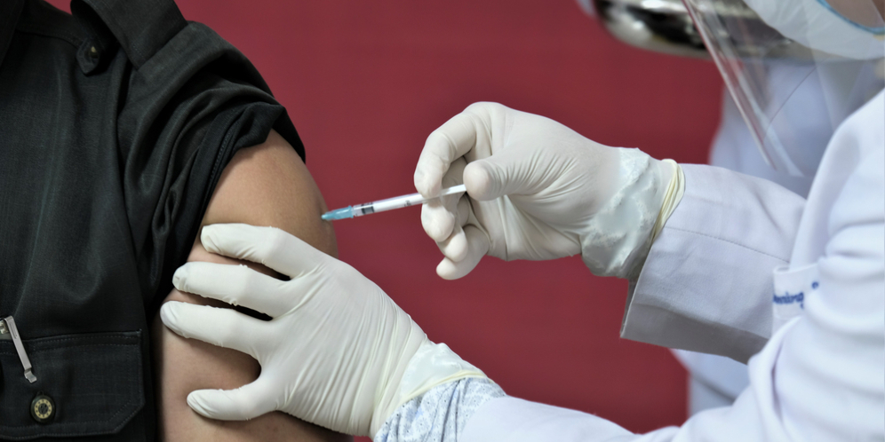 Fasilitasi Swasta dan UKM, Kadin Bikin Sentra Vaksinasi Gotong Royong di Mal
