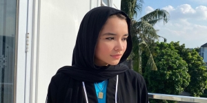 Viral Hijabers Cantik Blasteran Jawa-Eropa Mantap Hijrah, Hapus Tato