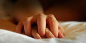 Istri Malas Banget Berhubungan, Ini 5 Penyebabnya Menurut Sunnah