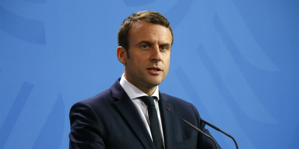 Presiden Prancis Emmanuel Macron Ditampar Warga, Videonya Viral
