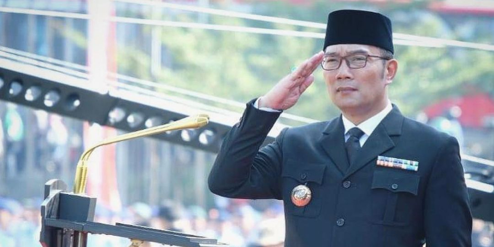 Momen Keren Ridwan Kamil Main Pingpong Dengan Ibu: 82 Tahun Masih Bisa Nyemesh