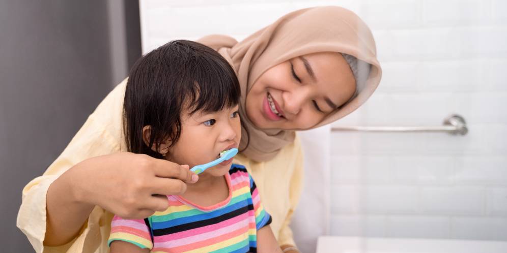 Pasta Gigi Dewasa, Amankah Digunakan Anak?