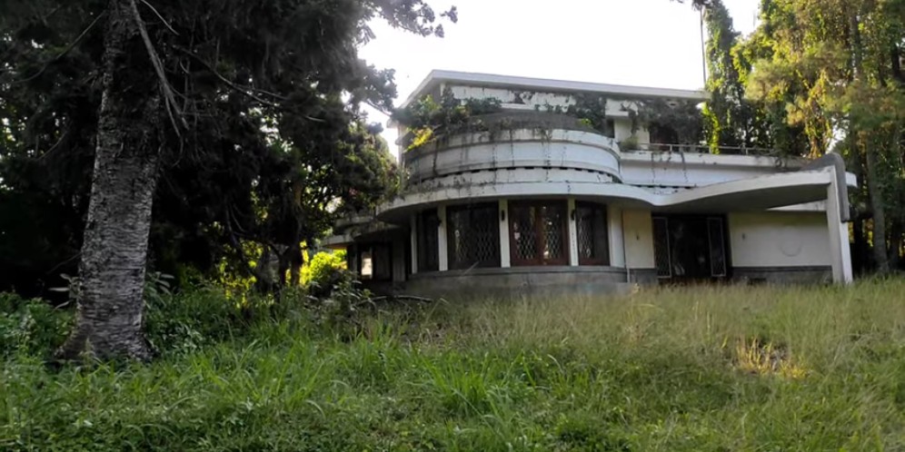 Kisah Kelam Rumah Mewah Milik Jenderal di Bandung yang Terbengkalai 30 Tahun