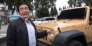 Bupati Banjarnegara Pamer Jeep Rubicon Pak Kades, Mobil Dinasnya Kalah Jauh