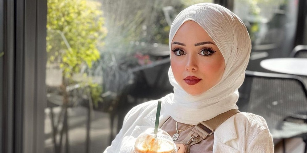 5 Inspirasi OOTD Hijab Nyaman untuk Bumil, Bikin Pede Seharian!