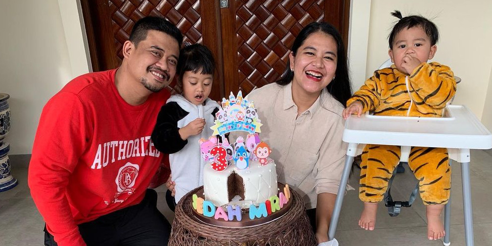 Momen Perayaan Ulang Tahun Anak-anak Kahiyang Ayu