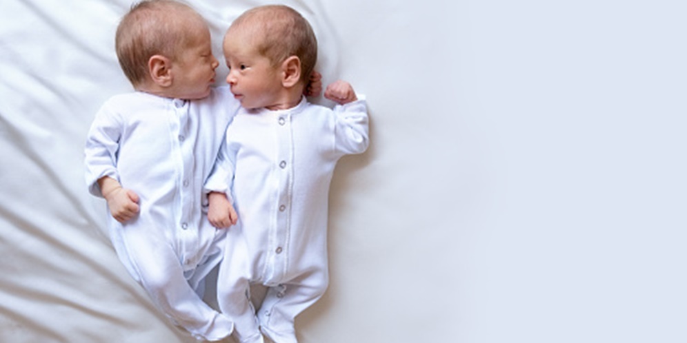 Bayi Siam Dempet Kepala Belakang Akhirnya Bisa Melihat Wajah Kembarannya