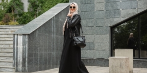 5 Tips Fashion Hijab Bertubuh Mungil Agar Terlihat Tinggi