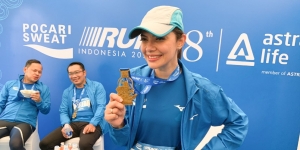 Serunya Najwa Shihab Ikut Lomba Lari Pertama Kali di Pocari Sweat Run 2021