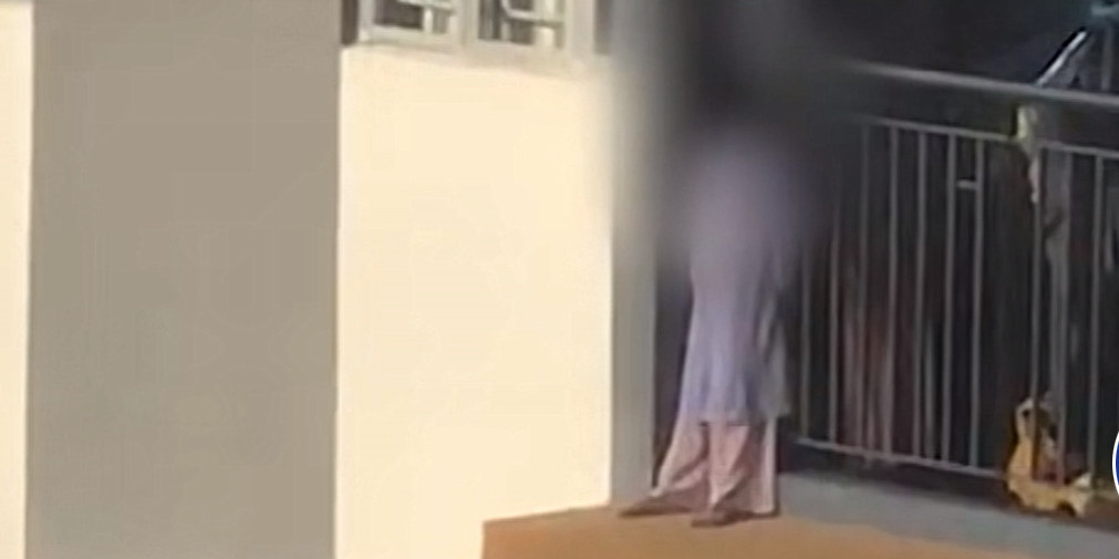 Video Bocah Asyik Jalan di Balkon Lantai 18, Warganet: Dia Yang Naik Aku Yang Ngeri