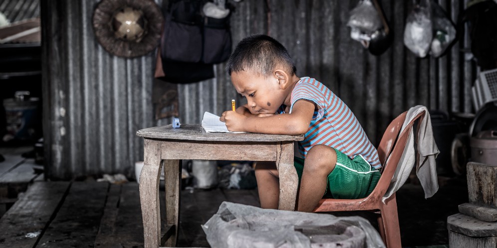 Pandemi Sebabkan 2,7 Juta Keluarga Indonesia Hidup di Bawah Garis Kemiskinan