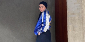 Boyish Hijab Look ala Sivia Azizah 