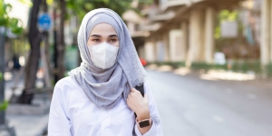 Omicron Sudah Masuk Indonesia, Sebaiknya Tak Pakai Masker Kain
