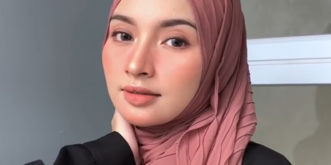 Tutorial Hijab Pashmina Plisket Super Simpel! 