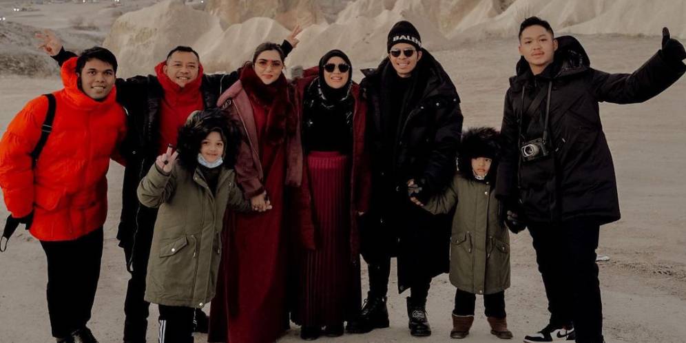 5 Potret Keseruan Keluarga Anang Hermansyah dan Ashanty Saat Liburan ke Turki