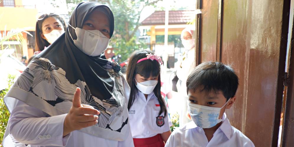 Dokter Kritisi Kebijakan Sekolah Wajib PTM Terbatas di 2022