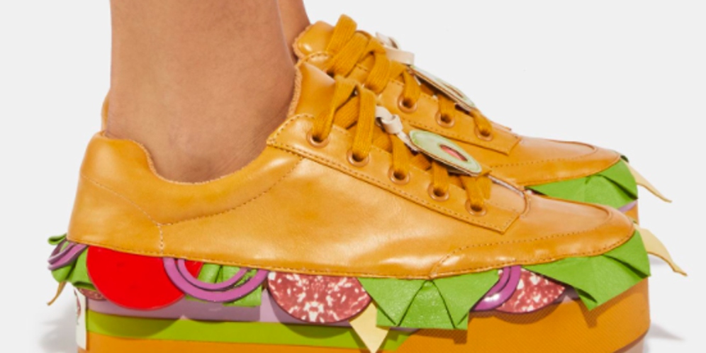 Brand Busana Asal Amerika Bikin Sneakers Sandwich, Desainnya Bikin Lapar!