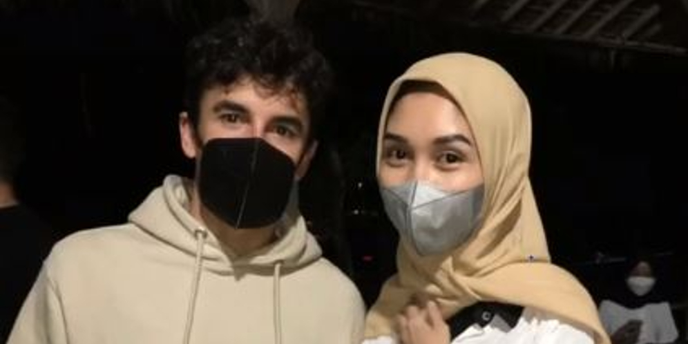 Girangnya Gadis Ini Bisa Ketemu Langsung dan Foto Bareng Marc Marquez