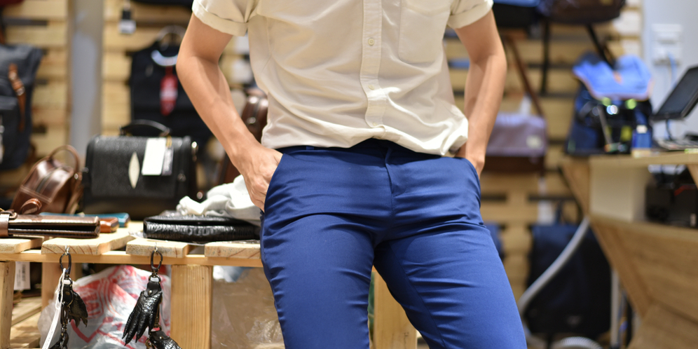5 Merk Celana Chinos Panjang Pria Terbaik dan Kekinian