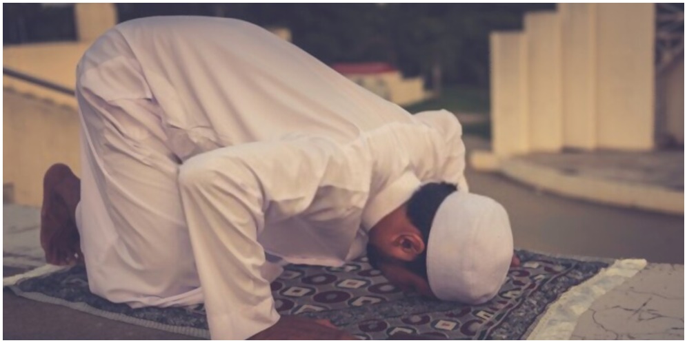 Keutamaan Menjalankan Sholat Maghrib Tepat Waktu dan Amalan-Amalan Sunnah di Kala Maghrib