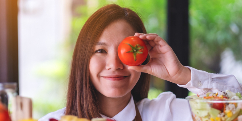 7 Manfaat Tomat untuk Wajah Berjerawat, Usir Bekas Jerawat Membandel