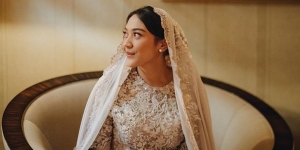 9 Momen Pengajian Putri Tanjung Jelang Pernikahan, Haru Banget!