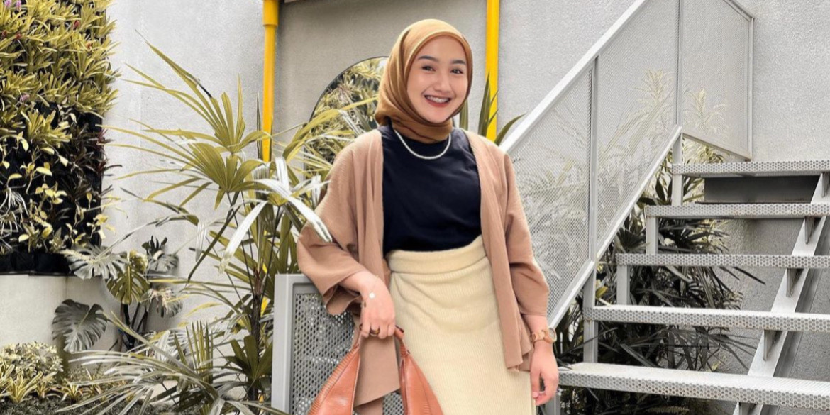 Fashion Hijab Trendi untuk Hangout Bareng Teman-teman