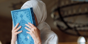 Ayat Tentang Perintah Puasa dan Keutamaan 10 Hari Pertama Bulan Ramadhan yang Menakjubkan