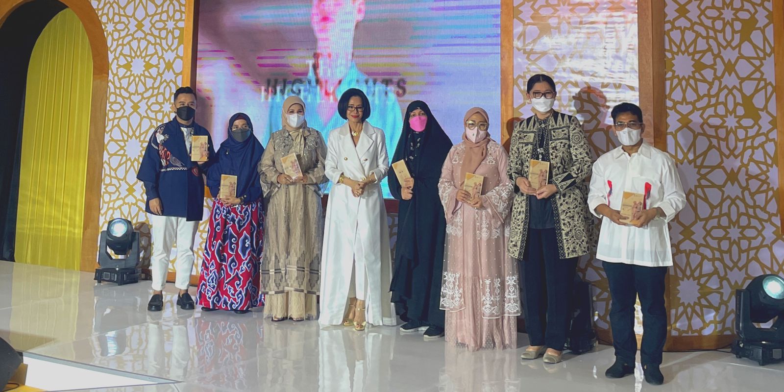 80 Brand Fashion Ternama Unjuk Koleksi Hari Raya di Ramadan Runaway 2022