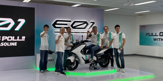 Motor Listik Yamaha E01 Pakai Baterai Tanam, Apa Keunggulannya?