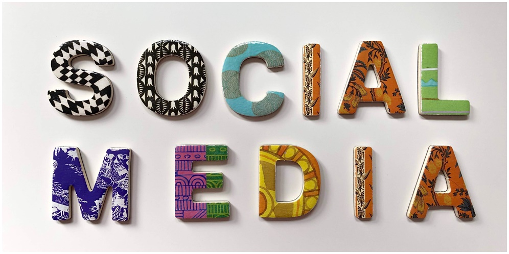 7 Manfaat Media Sosial dalam Kehidupan Sehari-hari, Mulai dari Sarana Sosialisasi sampai Berburu Cuan