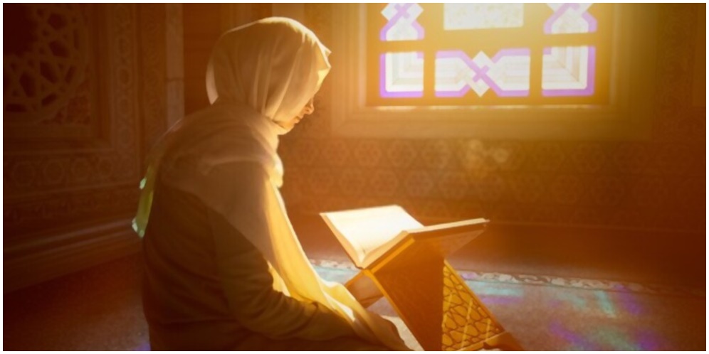 Keutamaan Membaca Al-Quran di Bulan Ramadan dan Dalil yang Memerintahkannya