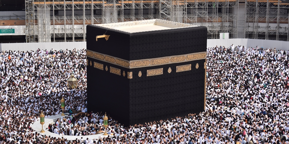 Doa Melihat Kabah Secara Langsung Saat Haji atau Umroh di Tanah Suci