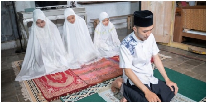 Bacaan Doa Attahiyat Akhir dari NU dan Muhammadiyah Beserta Doa sebelum