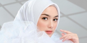 Nia Ramadhani Liburan Bareng Keluarga, Netizen Malah Salfok dengan Penampilannya