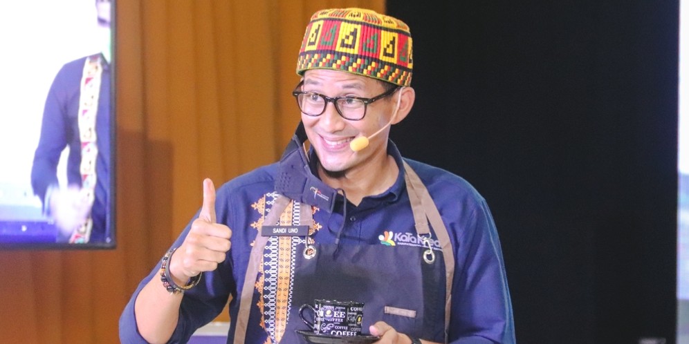 Sandiaga Uno Terus Dorong Pelaku Ekraf Kabupaten Cirebon dengan Produk Unggulan