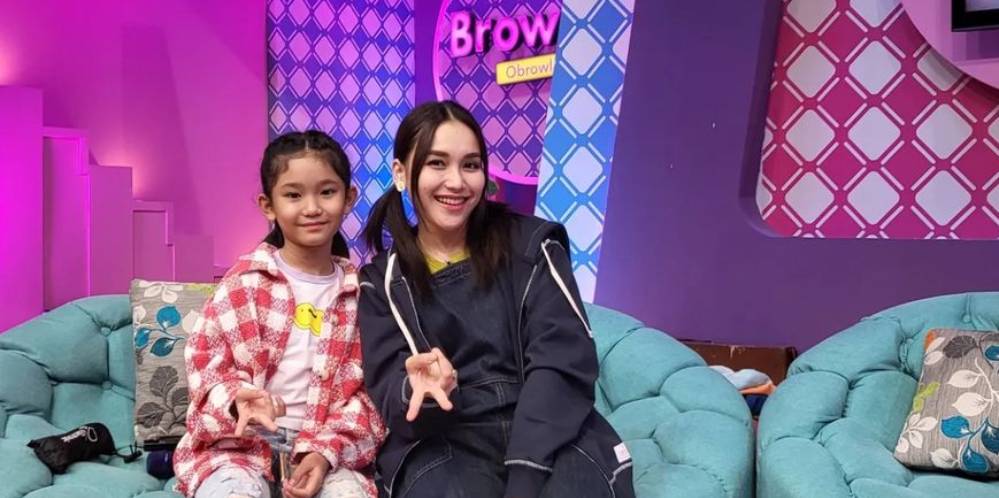 Beda Banget! Penampilan Bilqis Putri Ayu Ting Ting Bikin Pangling