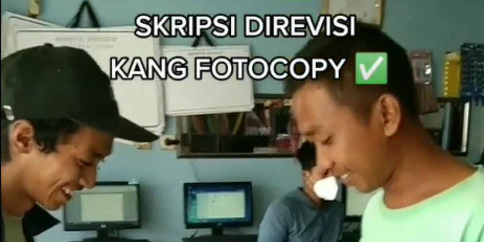 Viral, Video Tukang Fotokopi yang Jago Revisi Skripsi