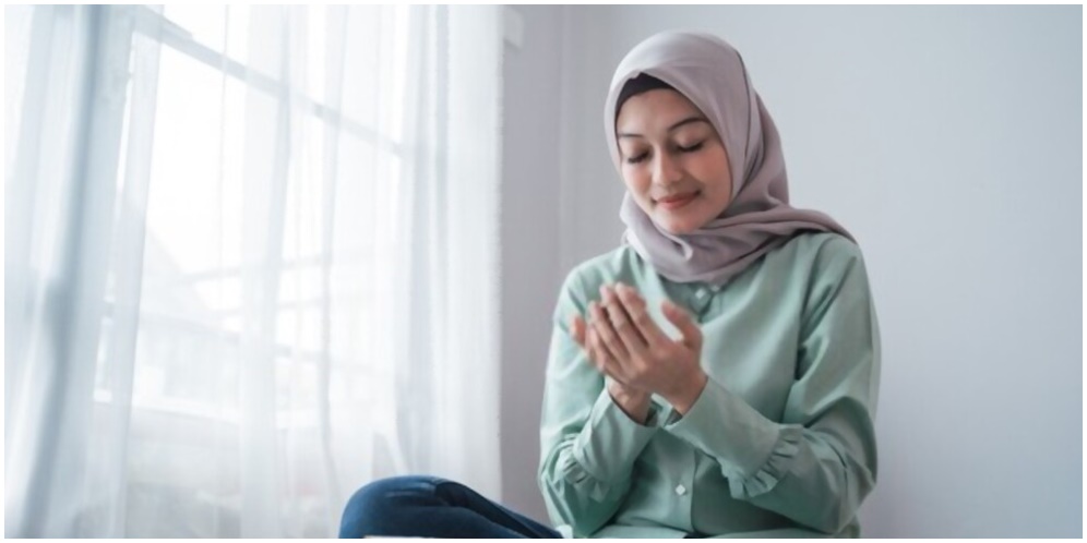 10 Cara Menenangkan Hati dan Pikiran Sesuai Ajaran Islam, Insya Allah Rasa Gelisah Bisa Hilang