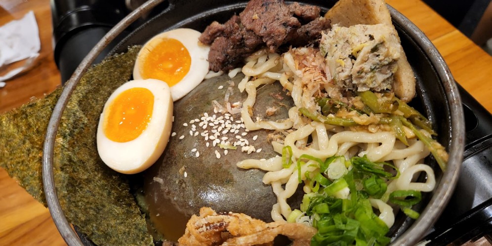 Mencoba Ramen Kolagen, Bikin Kulit Makin Sehat?